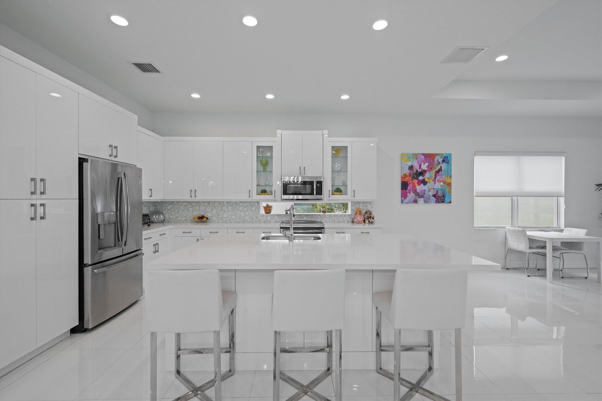 Valencia Bay - Residential