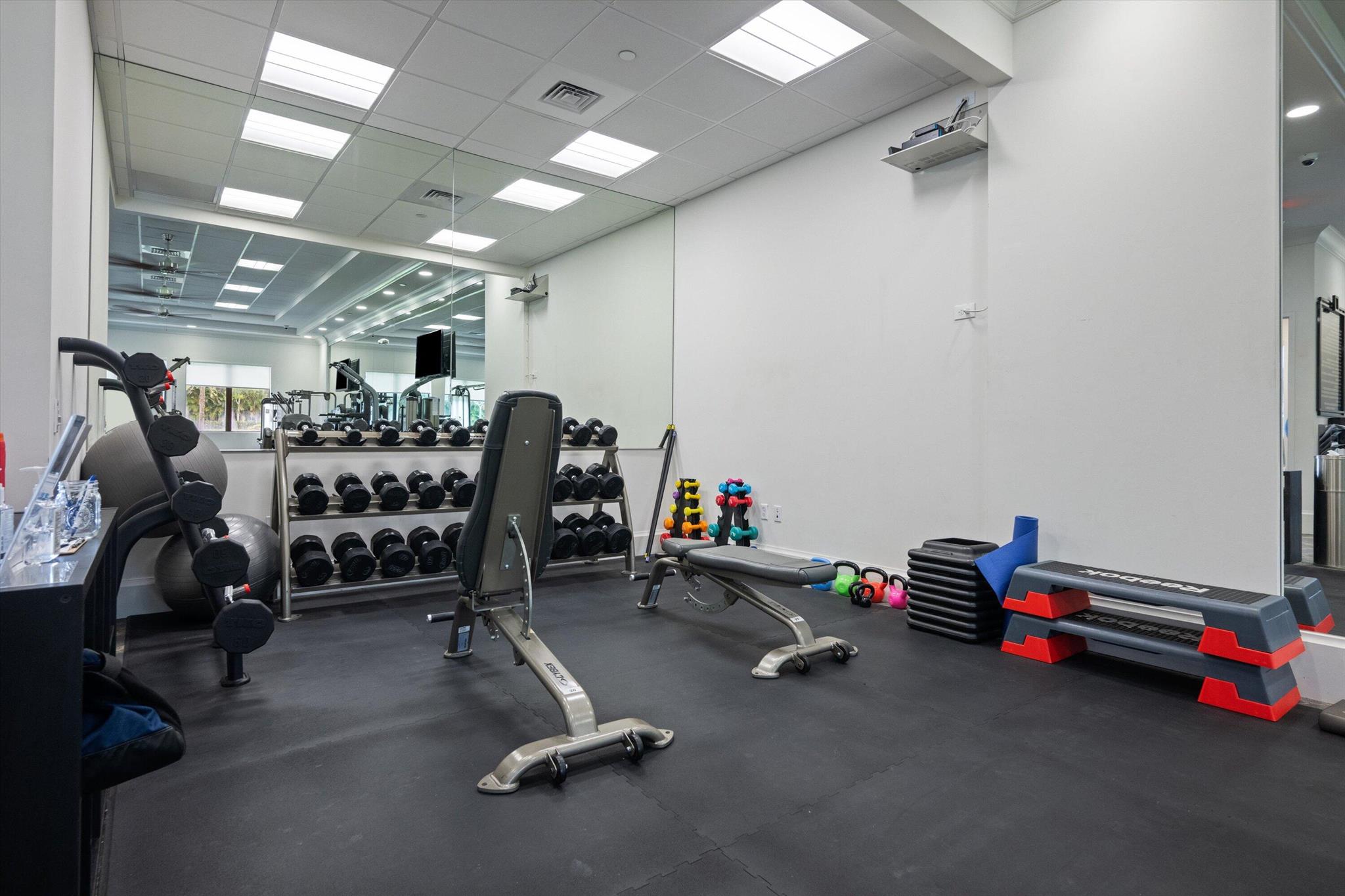 Valencia Bay - Residential