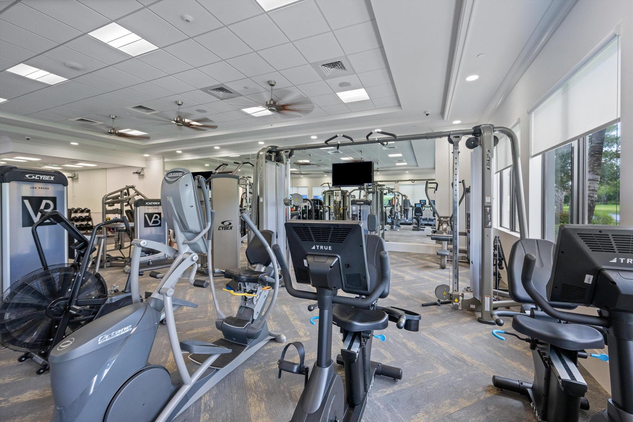 Valencia Bay - Residential