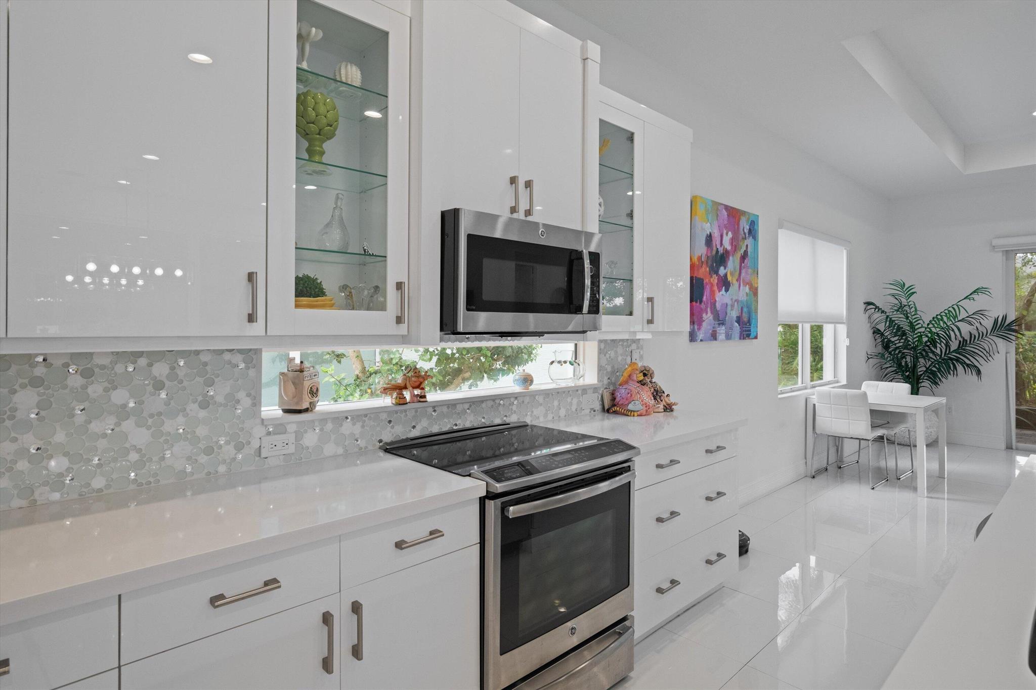 Valencia Bay - Residential