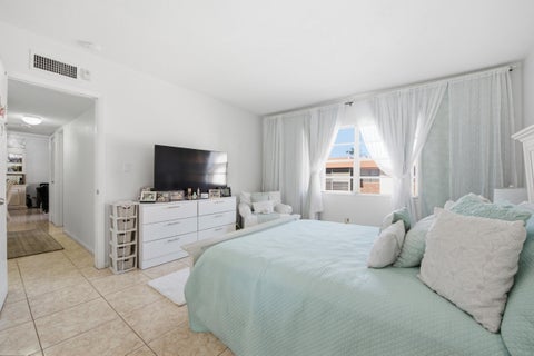 Tiny photo for 3550 NW 8th Avenue #812, Pompano Beach, FL 33064 (MLS # B26047835)