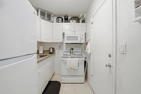 Tiny photo for 3550 NW 8th Avenue #812, Pompano Beach, FL 33064 (MLS # B26047835)