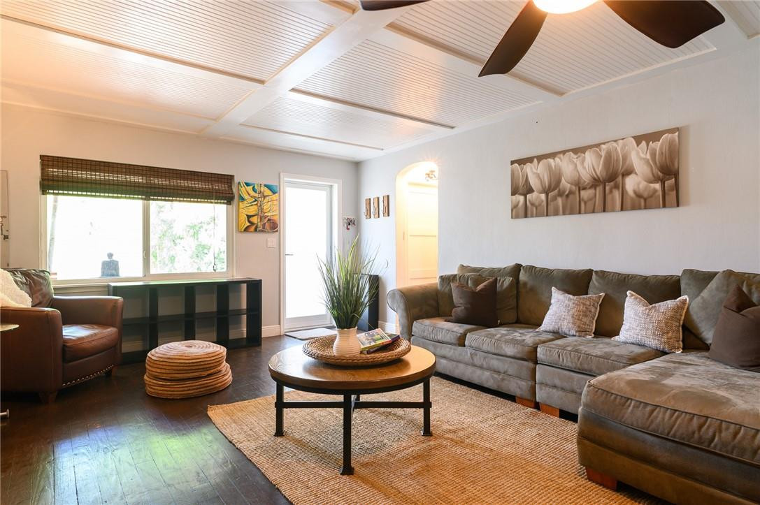 Hollywood Little Ranches - Residential