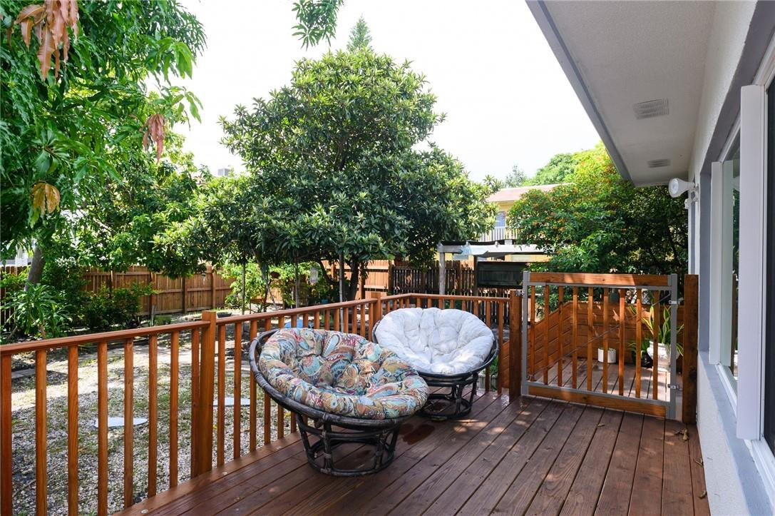 Hollywood Little Ranches - Residential