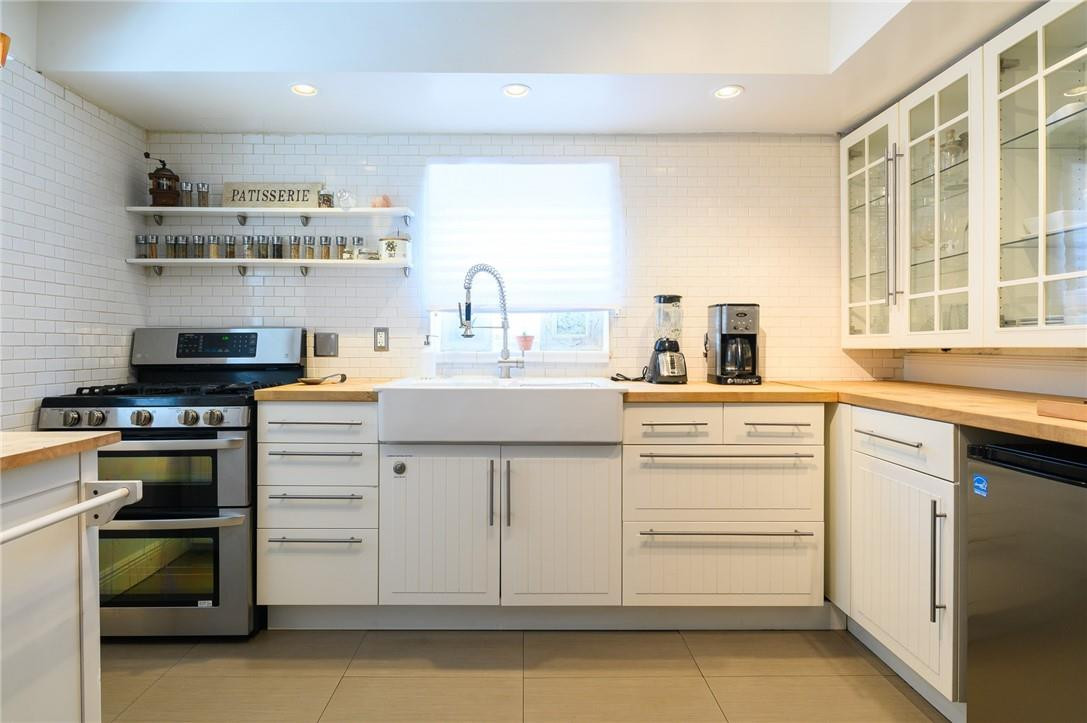 Hollywood Little Ranches - Residential