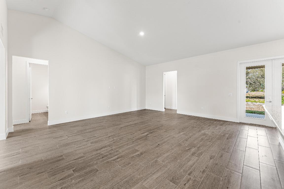 15235 Tangelo Boulevard