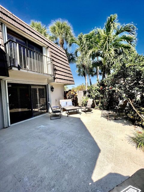 1518 15th Court Jupiter FL 33477