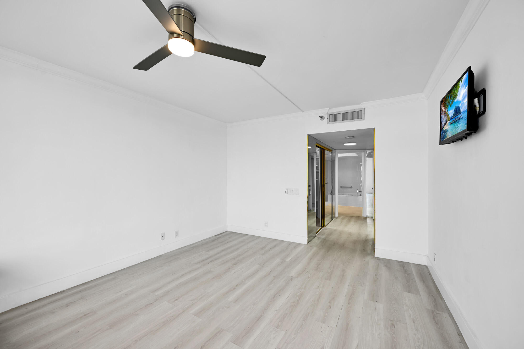 HARBORSIDE AT THE WATERWAYS CONDO - Residential