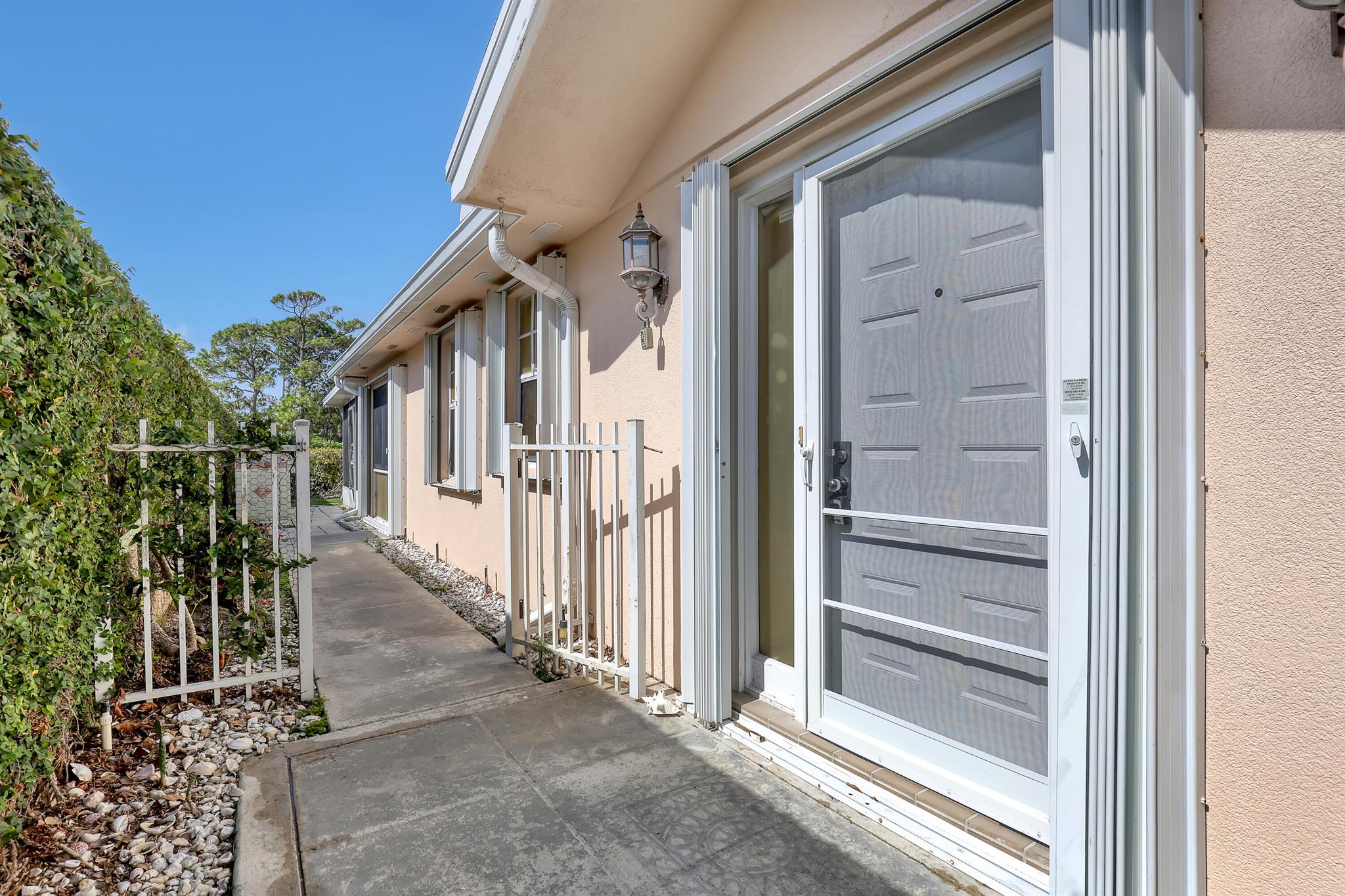 283 Brier Circle