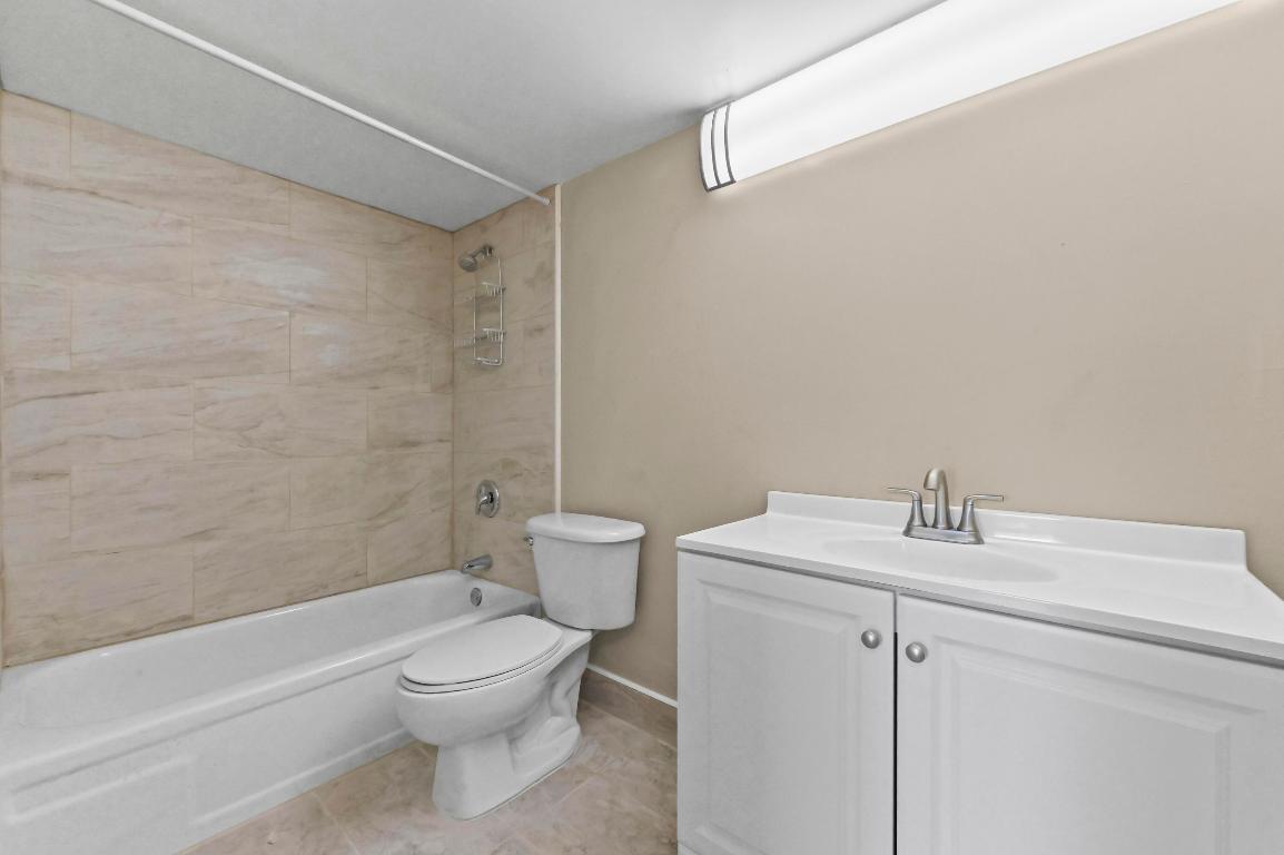 NEWCASTLE AT CENTURY VILLAGE CONDO - Residential Lease