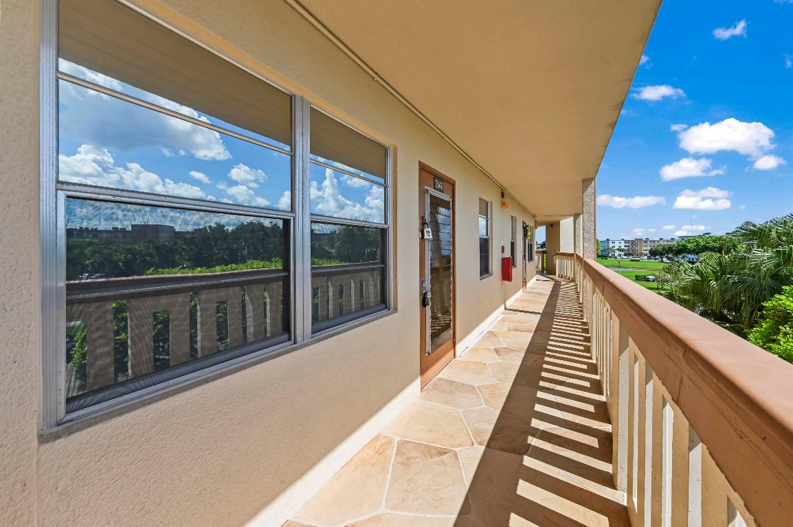 NEWCASTLE AT CENTURY VILLAGE CONDO - Residential Lease