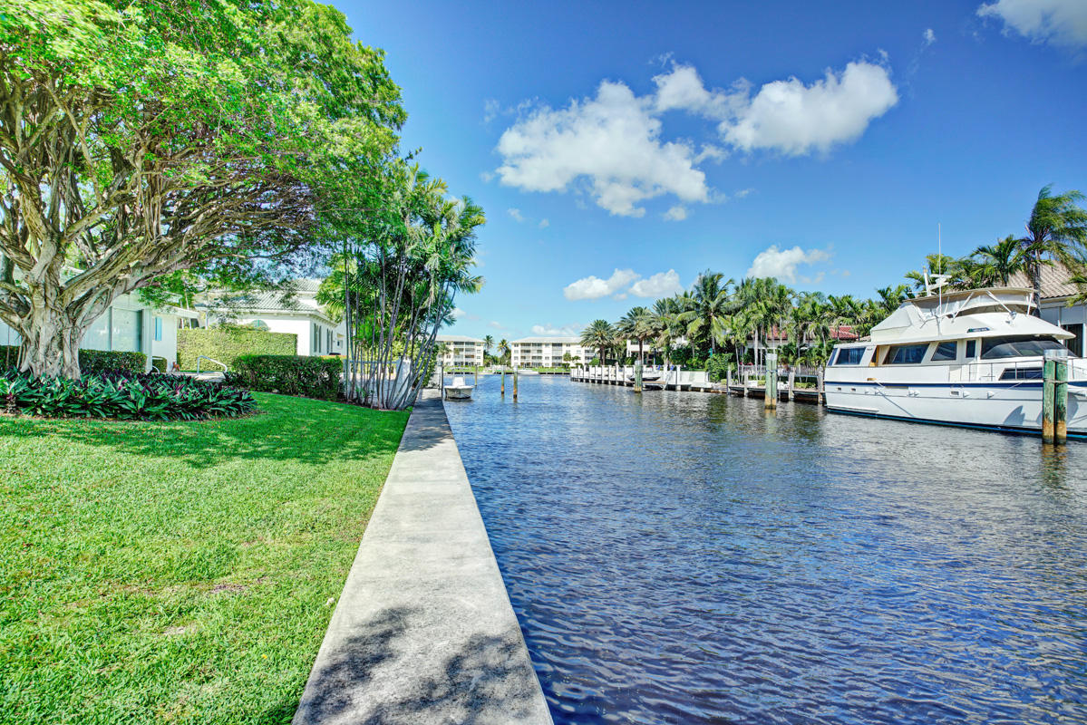 ROYAL PALM YACHT & COUNTR - Residential