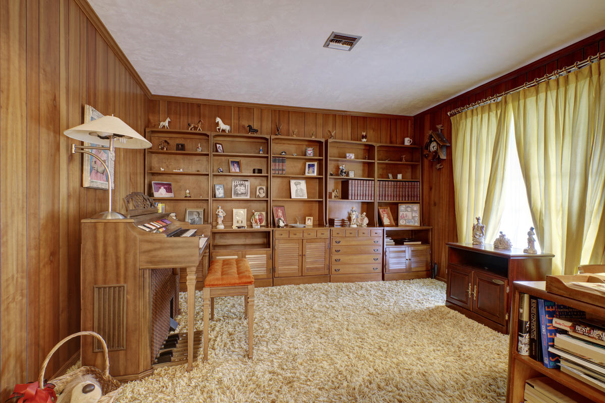 ROYAL PALM YACHT & COUNTR - Residential