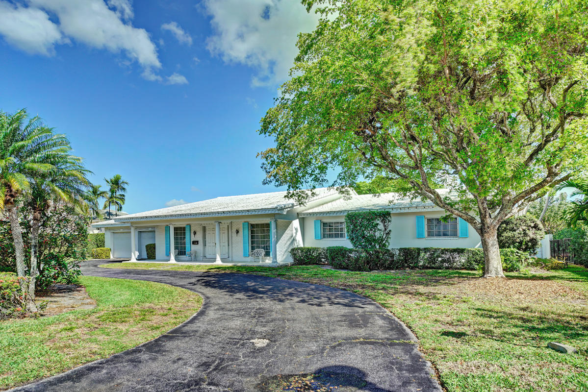 ROYAL PALM YACHT & COUNTR - Residential