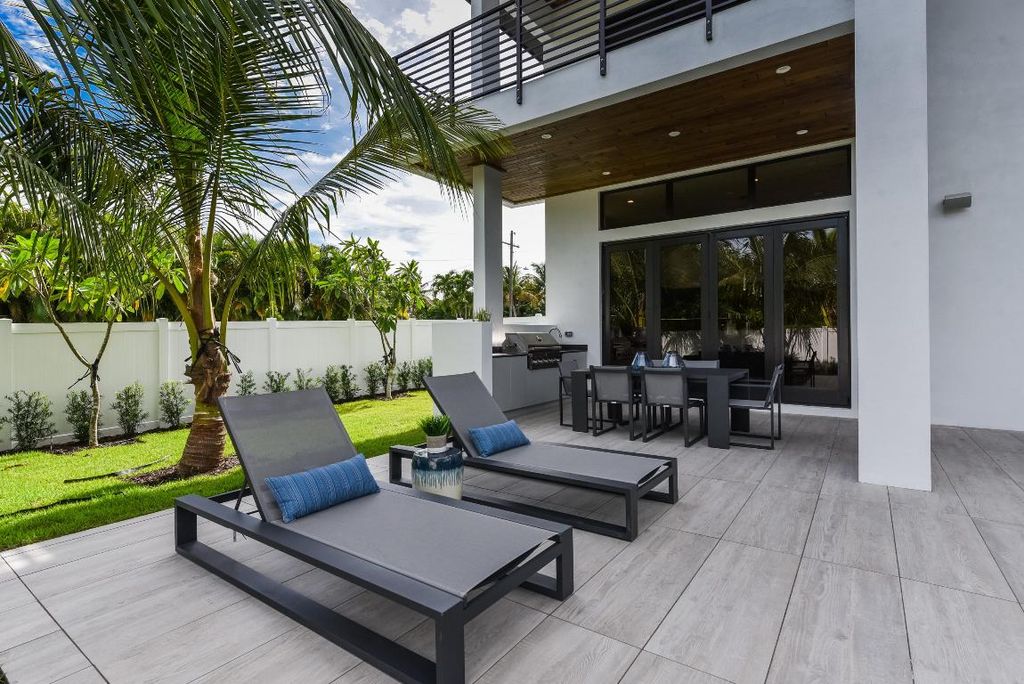 Photo of 3093 Banyan Road, Boca Raton, FL 33432 (MLS # R11074846)