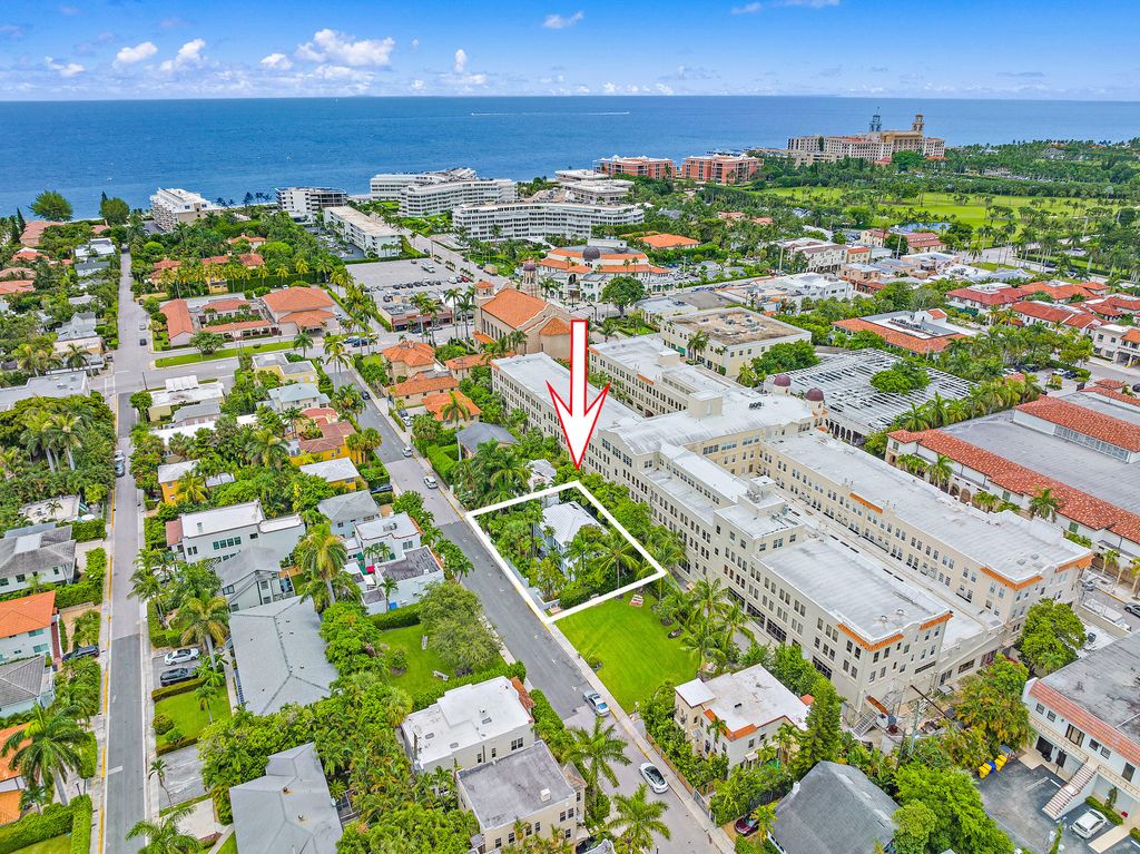 Photo of 234 Park Avenue, Palm Beach, FL 33480 (MLS # R11137350)