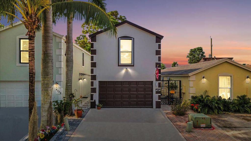 Photo of 4714 Clemens Street, Lake Worth, FL 33463 (MLS # R10917138)