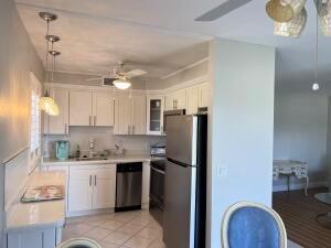 KINGS POINT SAXONY CONDOS - Residential Lease