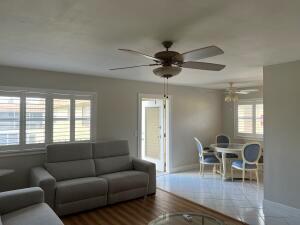 KINGS POINT SAXONY CONDOS - Residential Lease