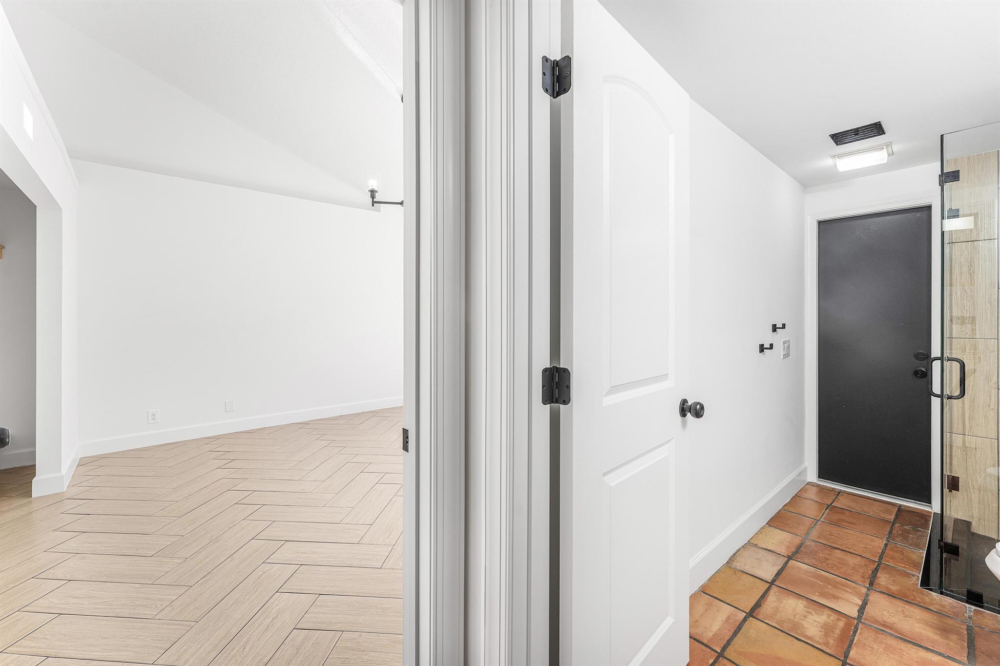 SUGAR POND MANOR OF WELLI - Residential