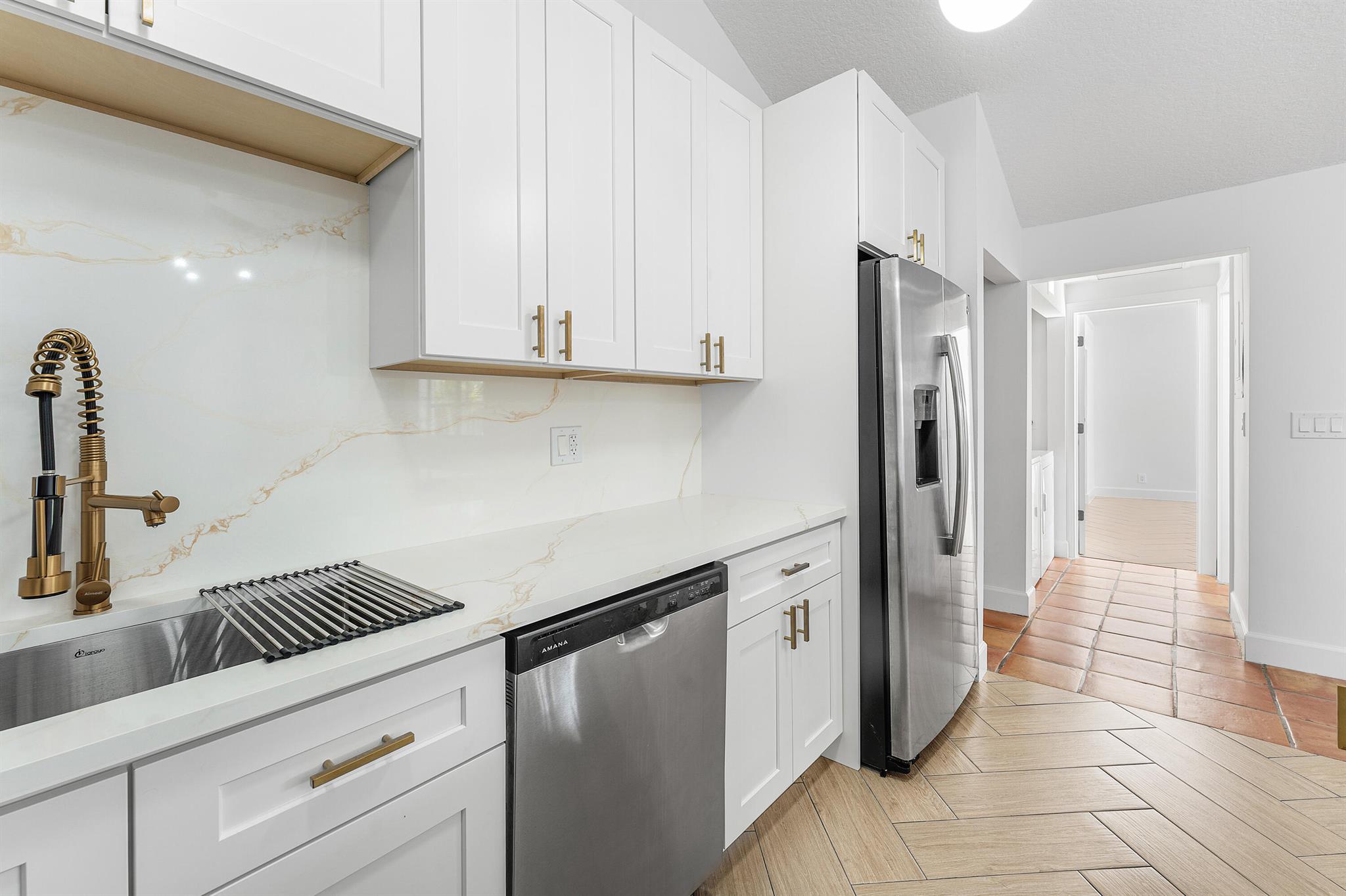 SUGAR POND MANOR OF WELLI - Residential