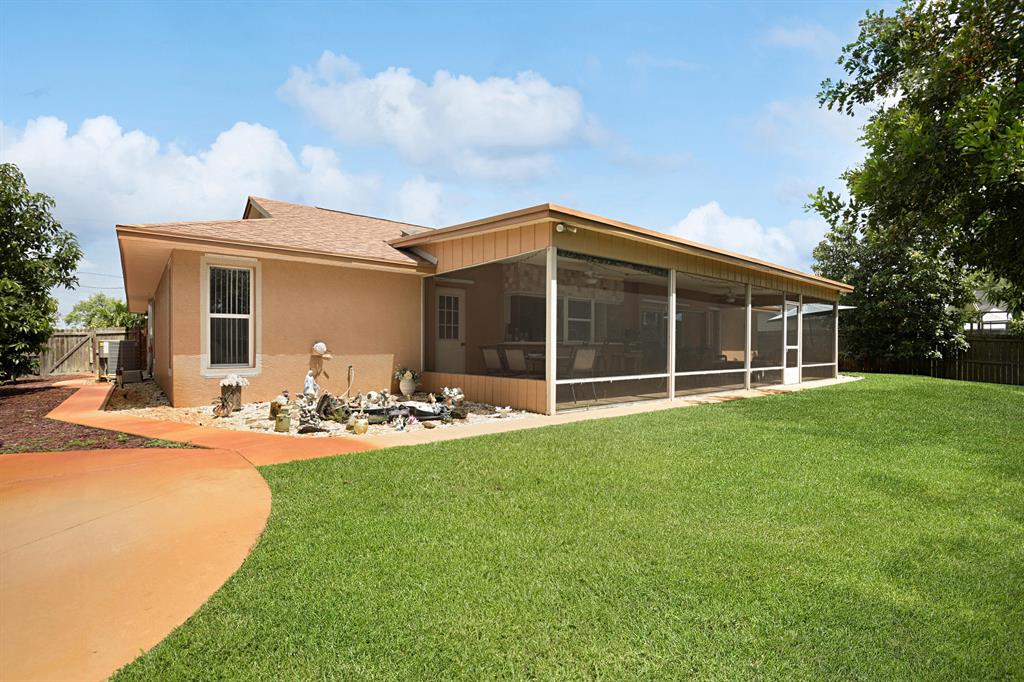 PORT ST LUCIE SECTION 10 - Residential