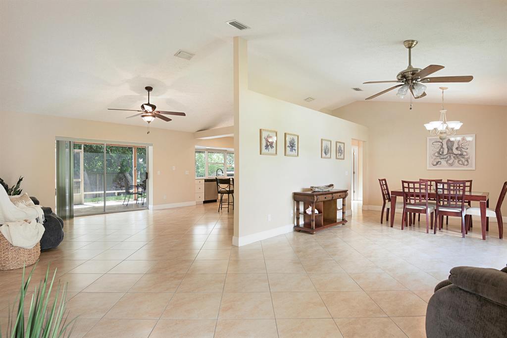 PORT ST LUCIE SECTION 10 - Residential