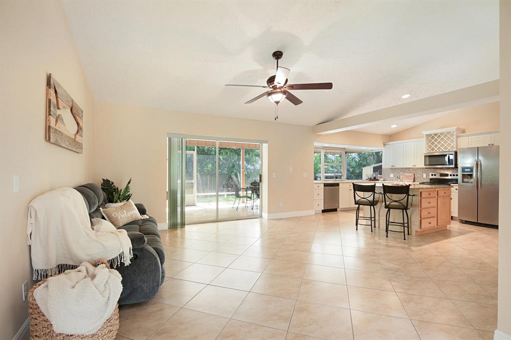 PORT ST LUCIE SECTION 10 - Residential