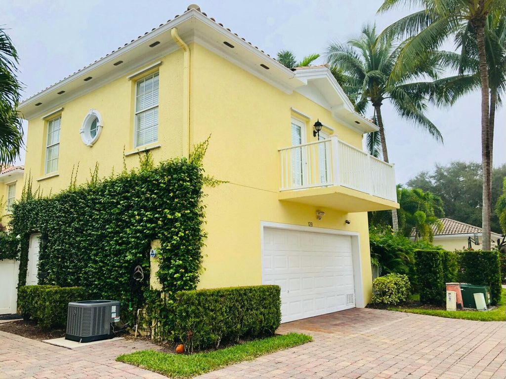 Photo of 128 Savona Drive #Casita Apt, Jupiter, FL 33458 (MLS # R11038314)