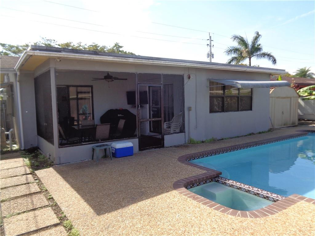 Sunrise Golf Village Sec - Residential