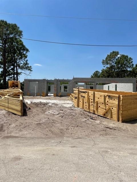 PORT ST LUCIE SECTION 48 1ST REPLAT - Land