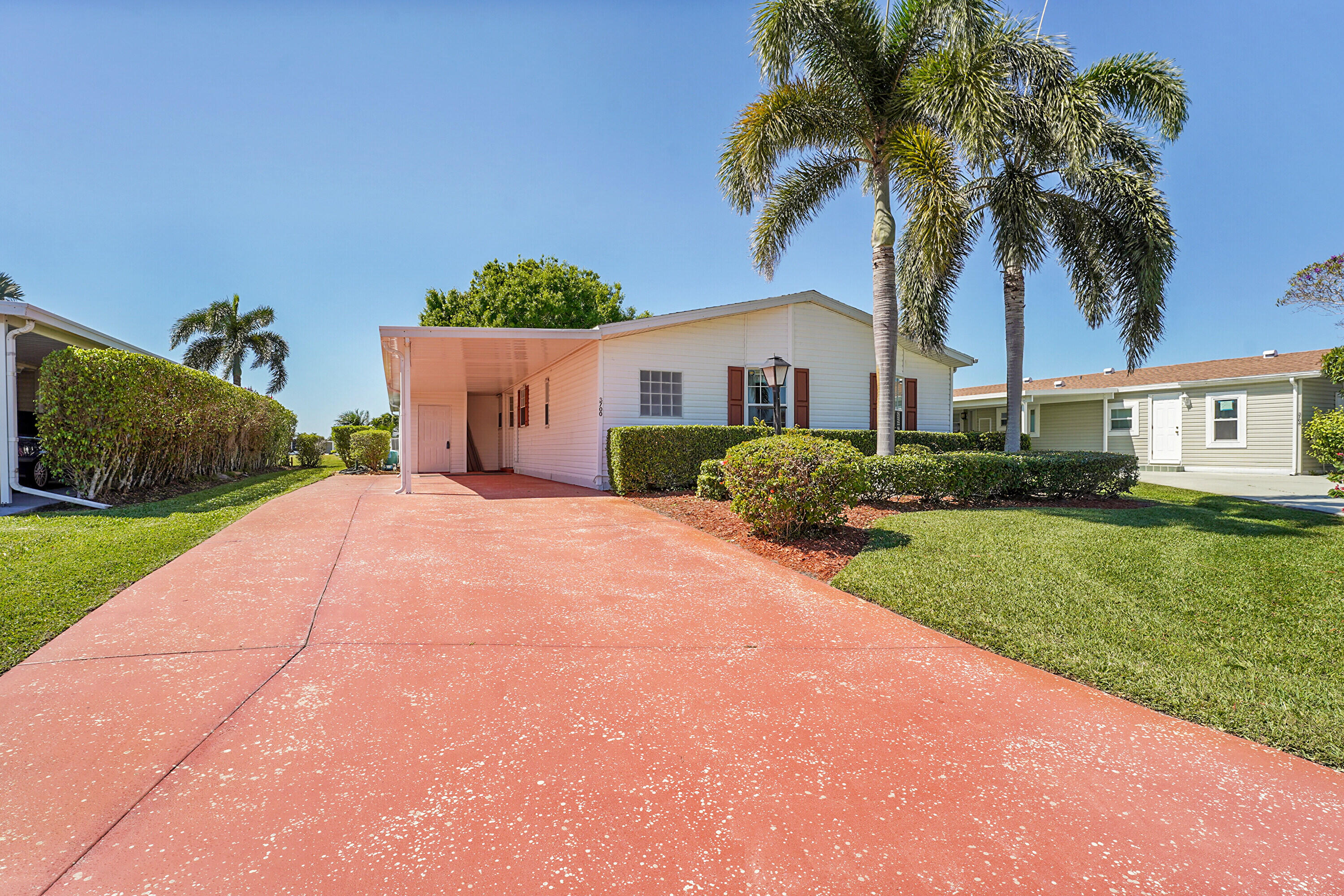 THE PRESERVE AT SAVANNA CLUB - Residential