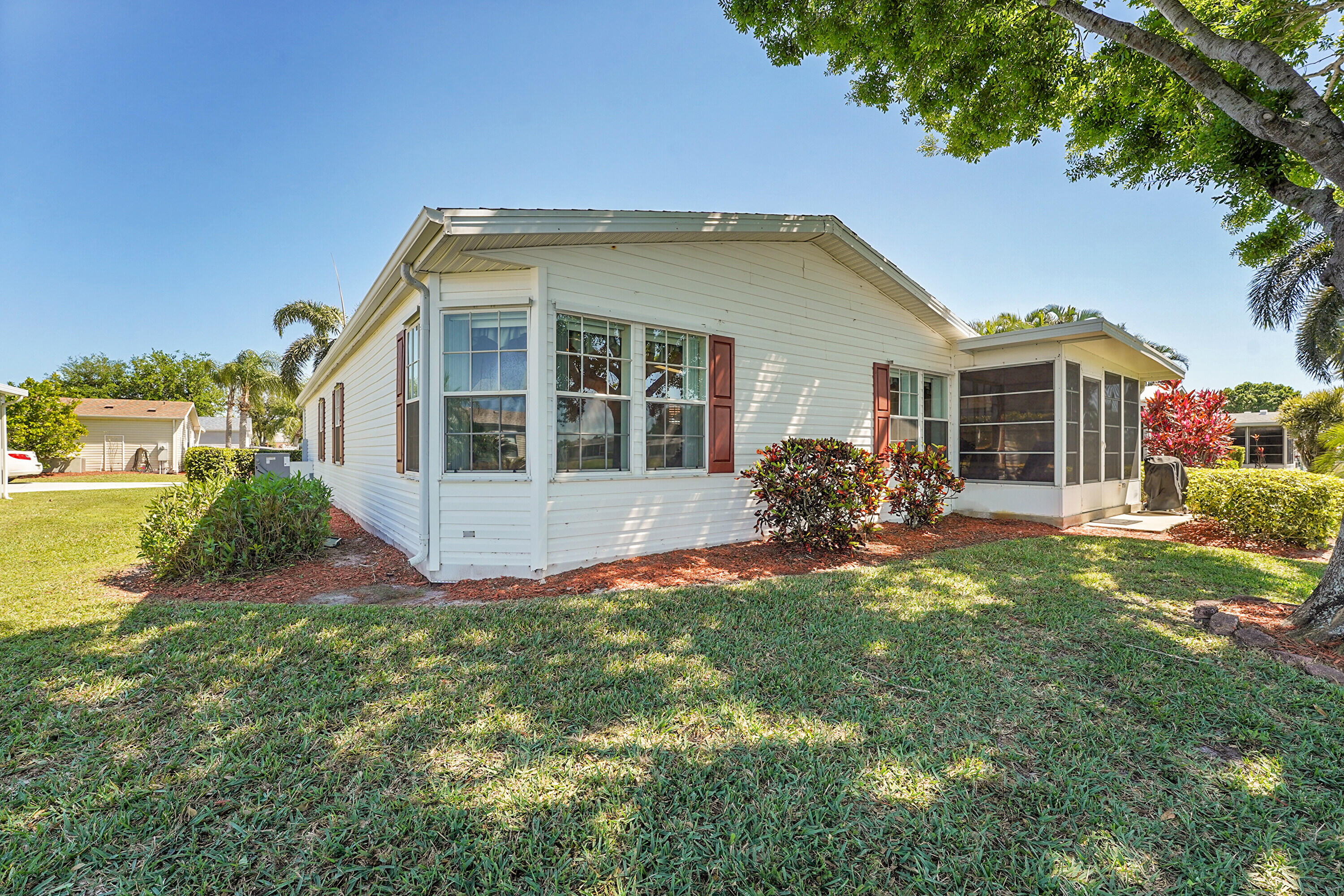 THE PRESERVE AT SAVANNA CLUB - Residential