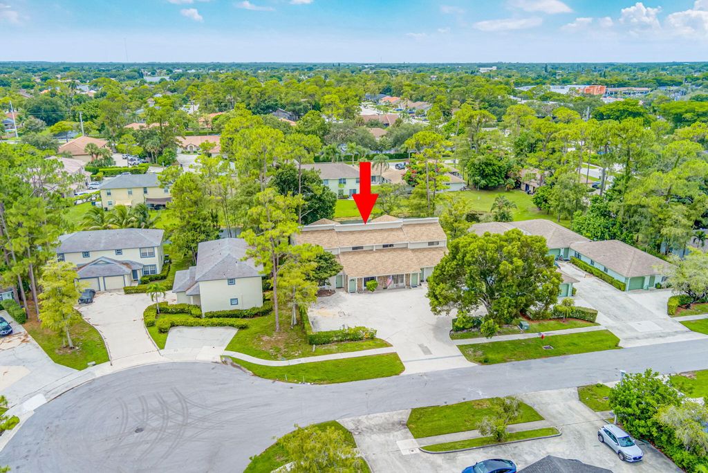 Photo of 13786 Bottlebrush Court, Wellington, FL 33414 (MLS # R11011199)