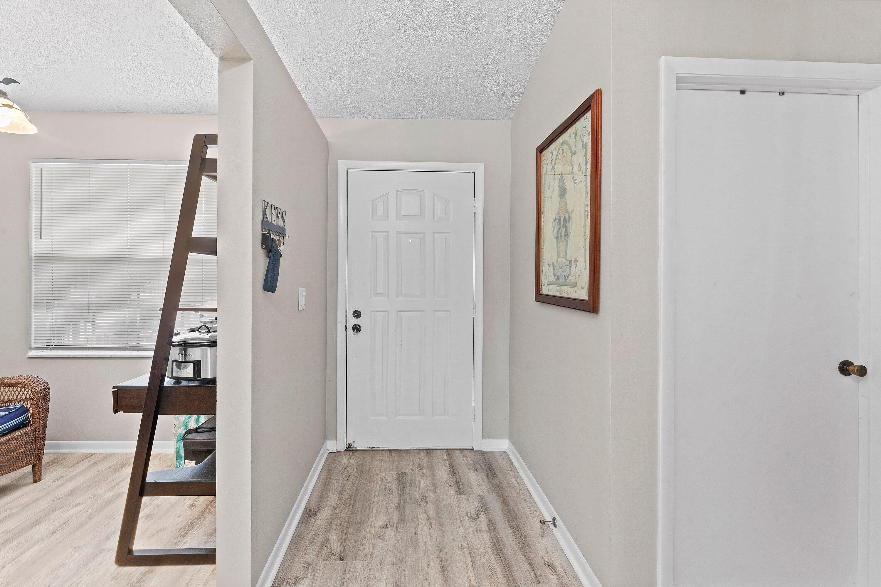 1502 PINECREST Circle C