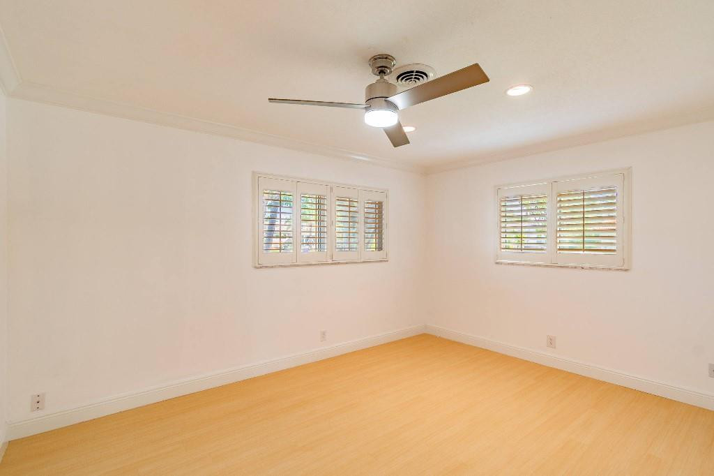 Coral Villas 47-45 B - Residential