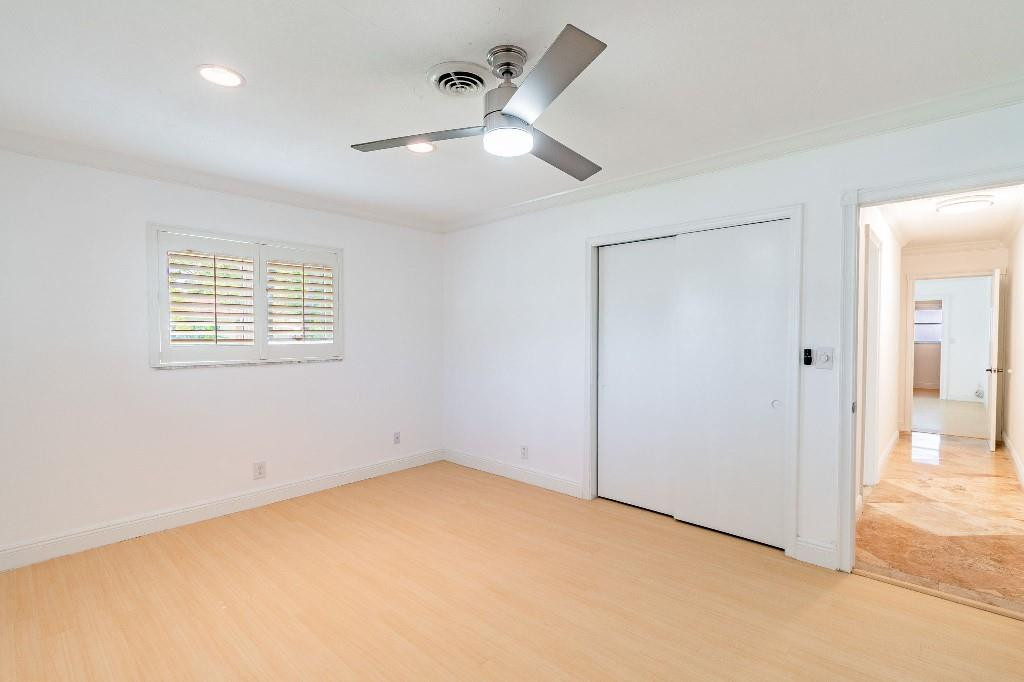 Coral Villas 47-45 B - Residential