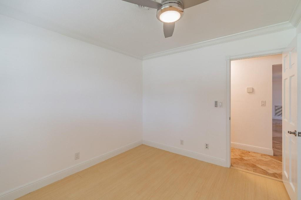 Coral Villas 47-45 B - Residential