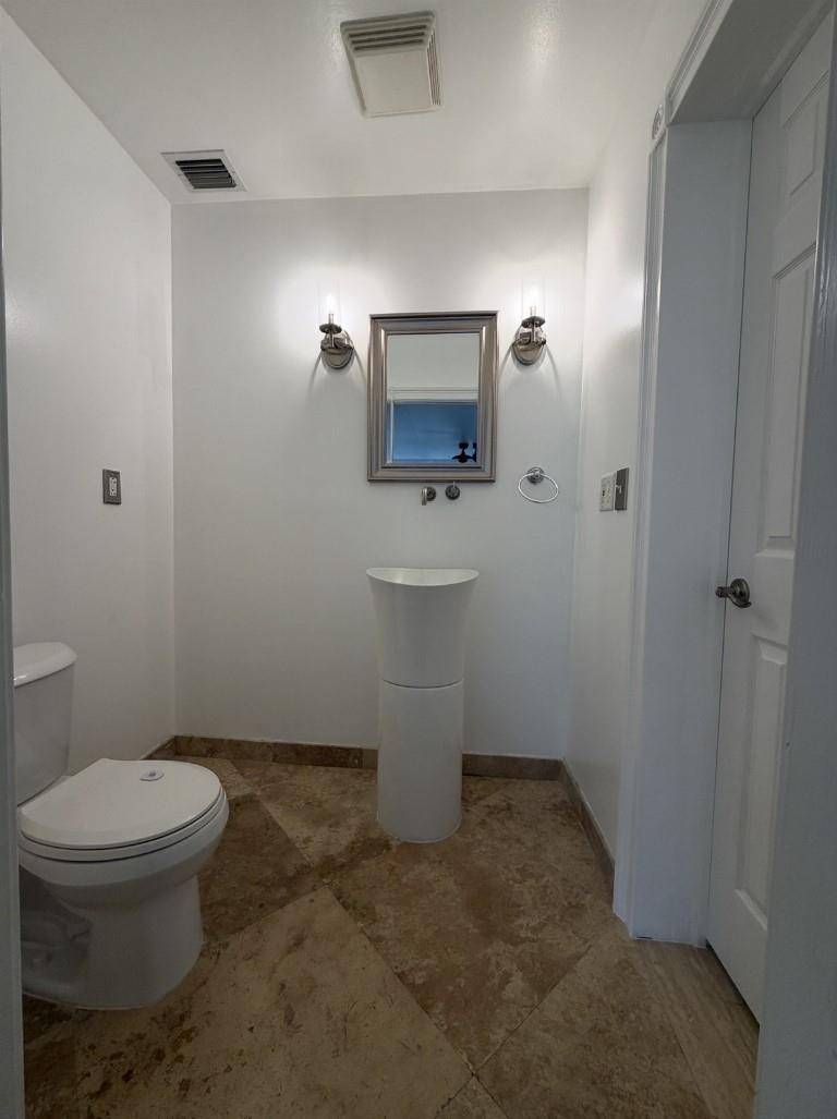 Coral Villas 47-45 B - Residential