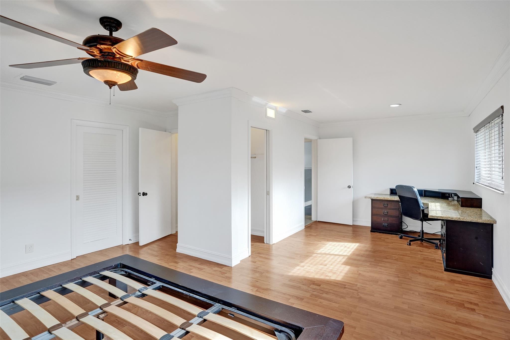 CORAL RIDGE ISLES 45-47 B - Residential