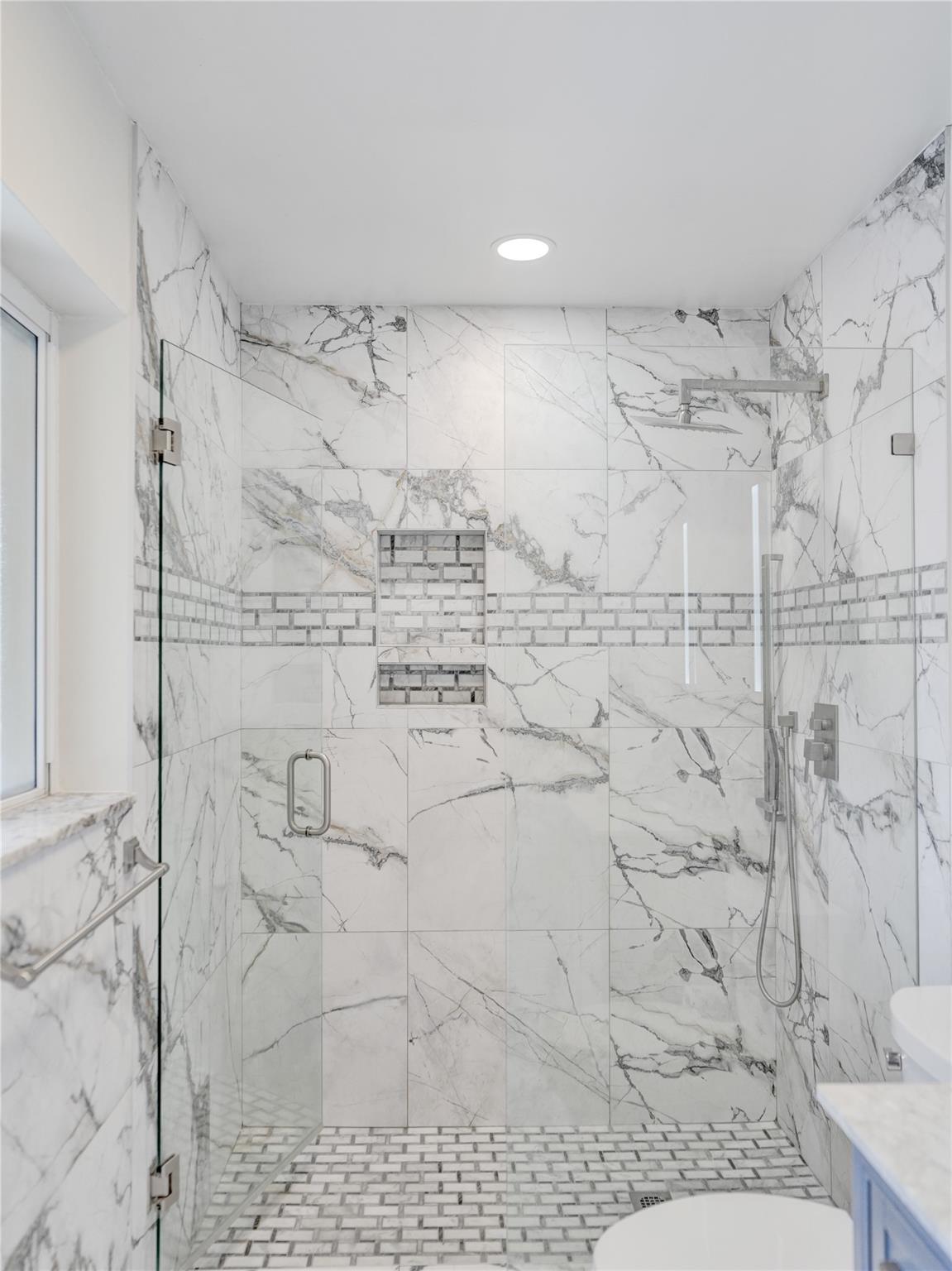 CORAL RIDGE ISLES 45-47 B - Residential