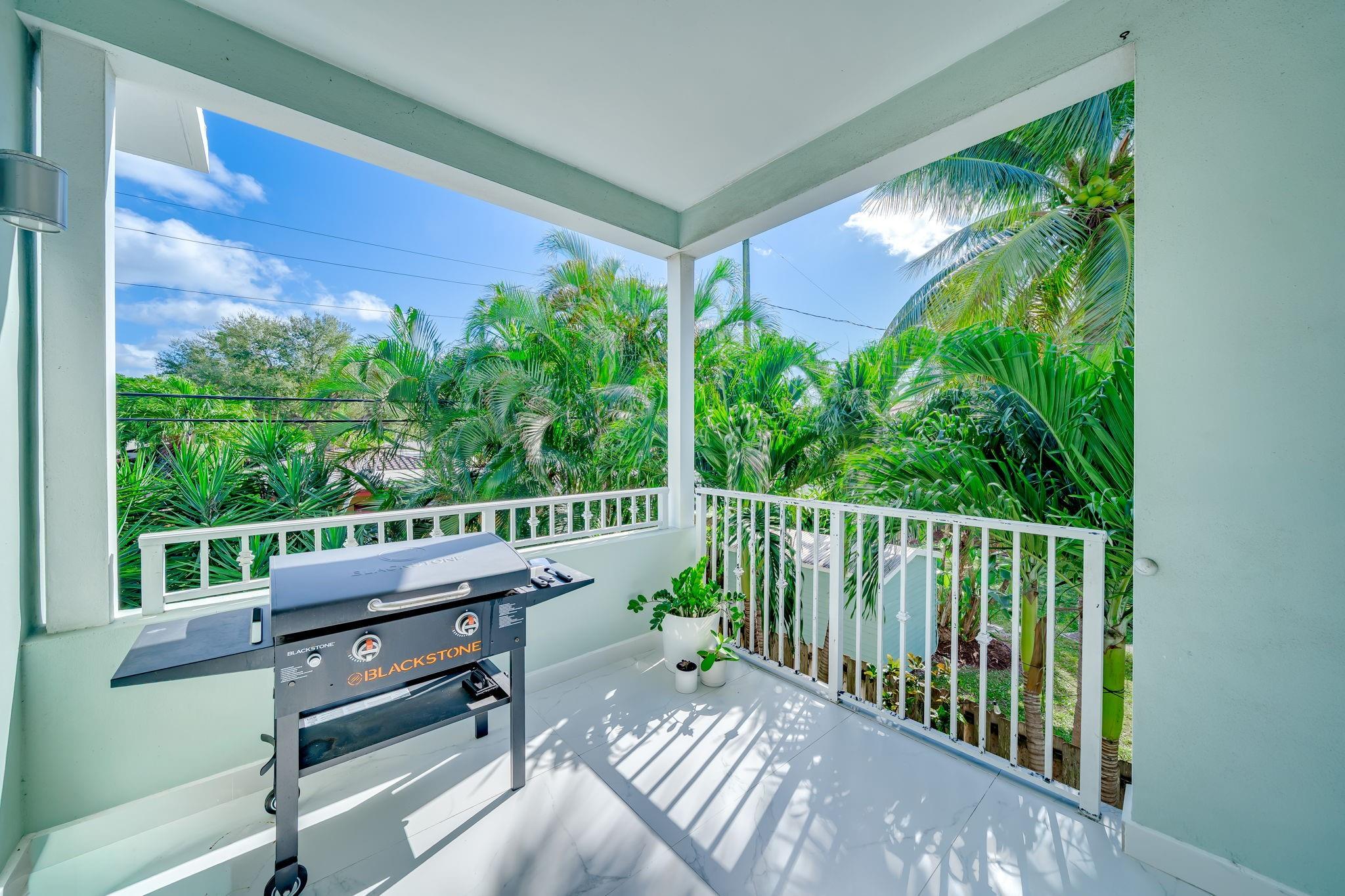 Lakes of Treasure Village - Residential