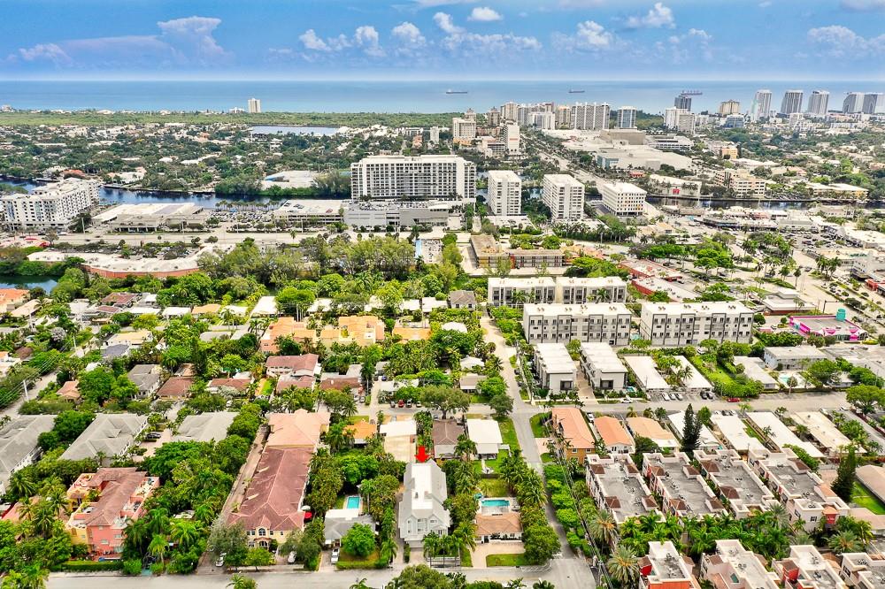 Lakes of Treasure Village - Residential