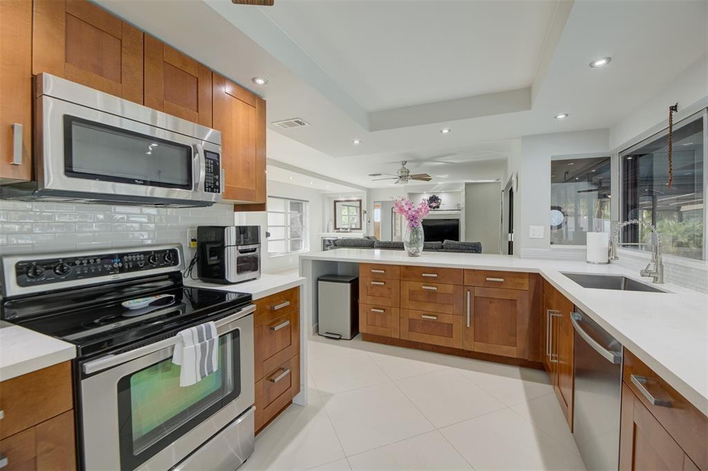 ROYAL PALM ACRES FIRST SE - Residential Lease