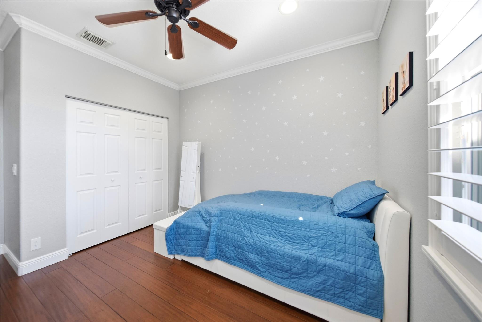 MAPLE RIDGE - Residential