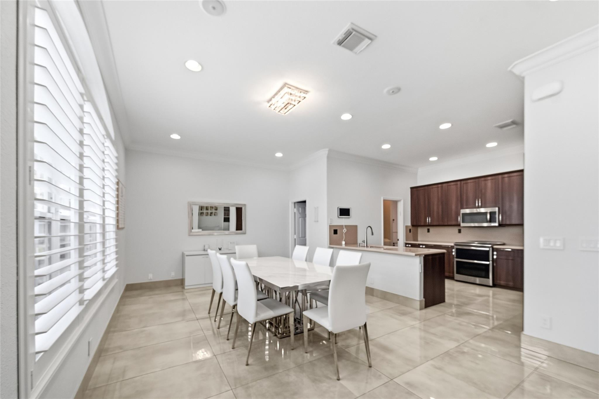 MAPLE RIDGE - Residential