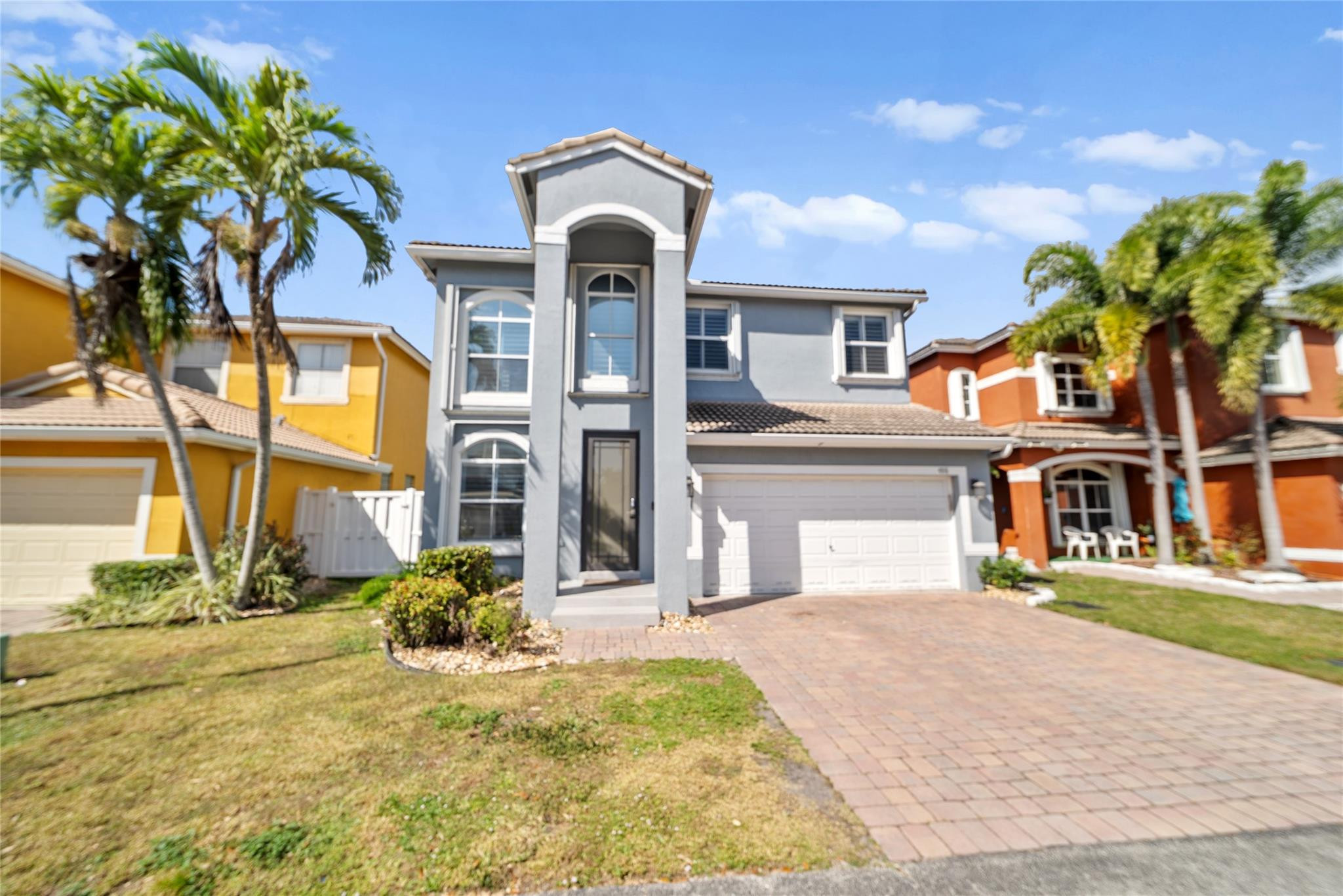 MAPLE RIDGE - Residential