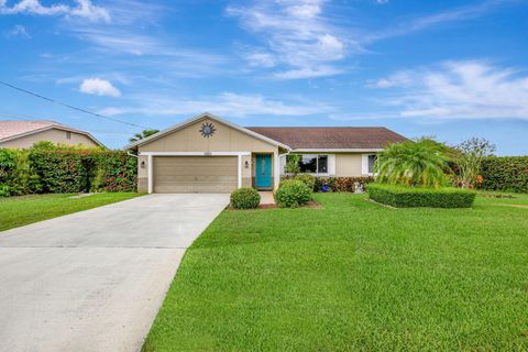 5521 NW 77 Court Pompano Beach FL 33073
