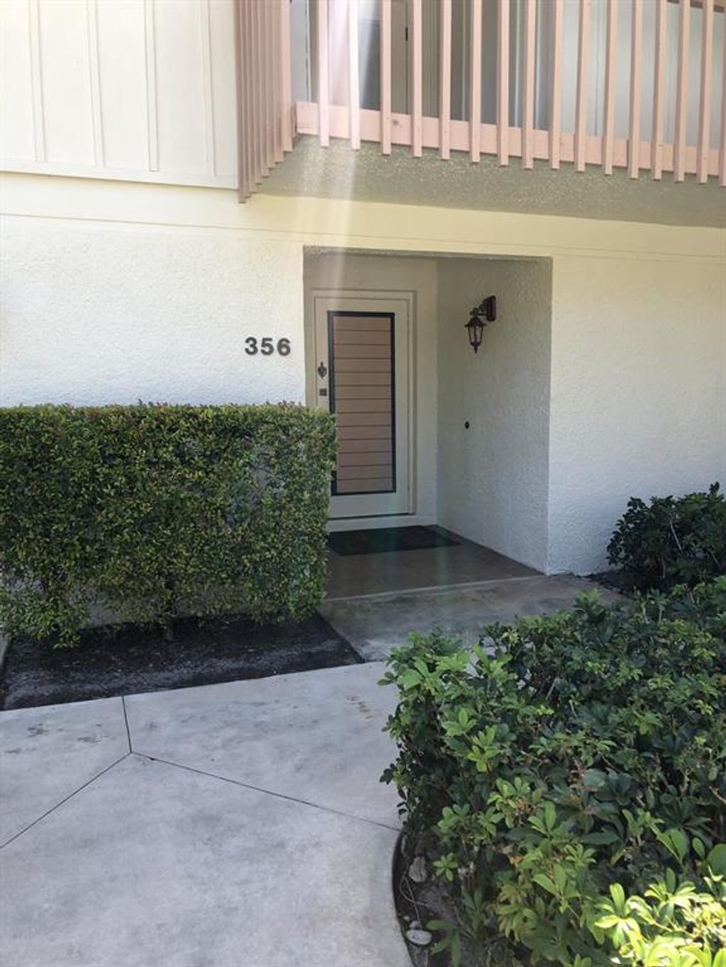 Photo of 356 Brackenwood Circle, Palm Beach Gardens, FL 33418 (MLS # R10787459)