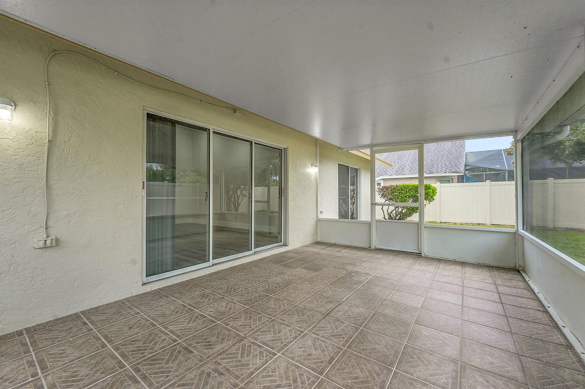 MEADOWLAND COVE 2 OF WELL - Residential Lease